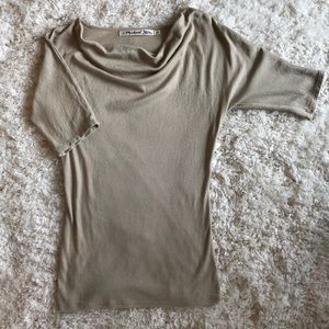 Michael Stars Evereve OS Tan/Gold Top NWOT